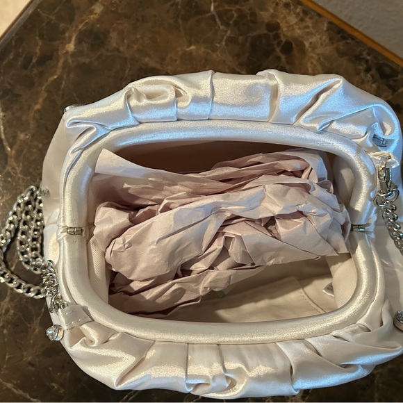 Anthropologie off white satiny purse with bling, NWOT.   & Chain Strap - Picture 3 of 4